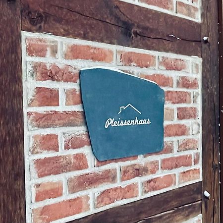 Meine Ferienwohnung Pleissenhaus Алтенбург Екстериор снимка